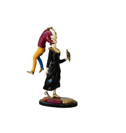 Casal moderno de bronze -38x19x56cm